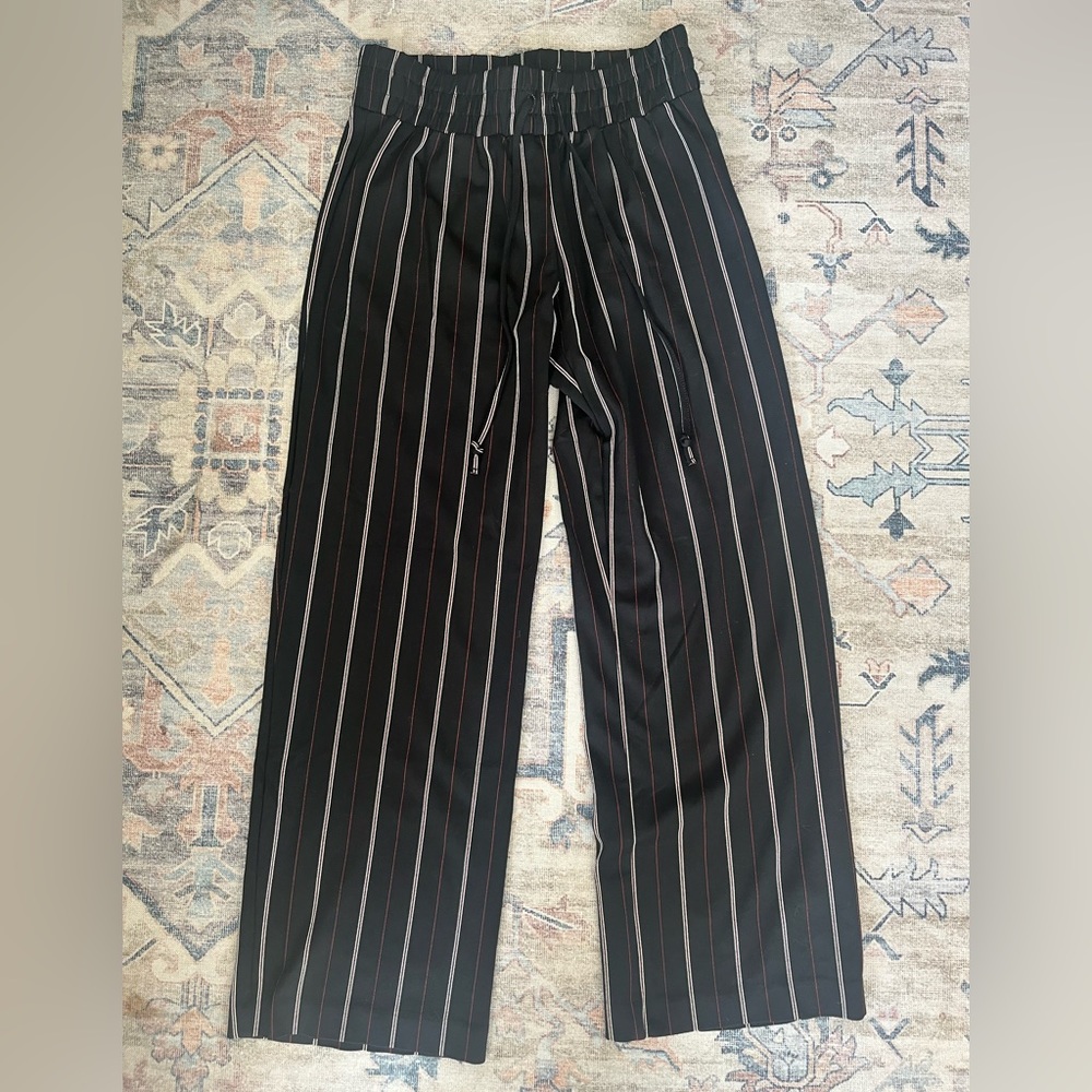 Black Wide Leg Pants, size small